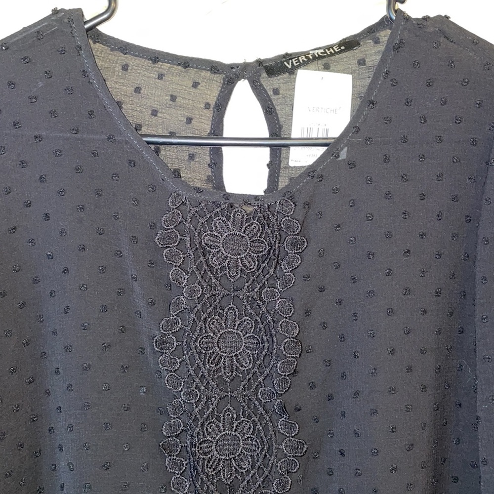 Vertíche Blouse - Picture 2 of 8